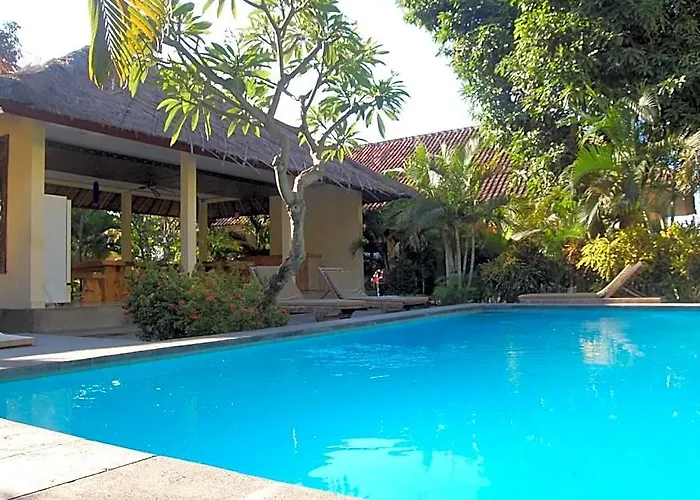 Star East Amed 2* BALI